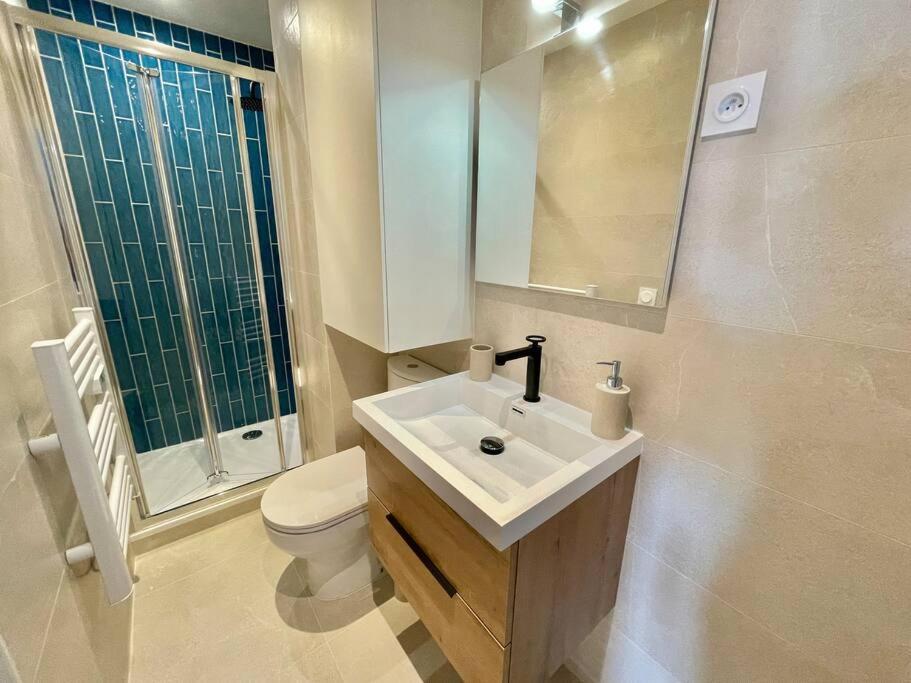 Ivs Andreossy Vue Mer Et Montagne Pour 4 Antibes Ngoại thất bức ảnh